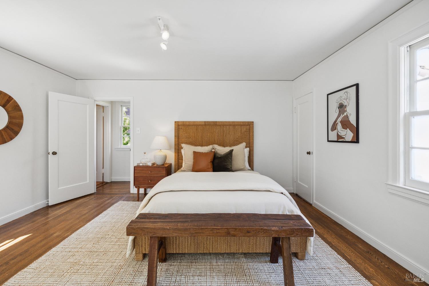 Neighborhood Neighborhood-2