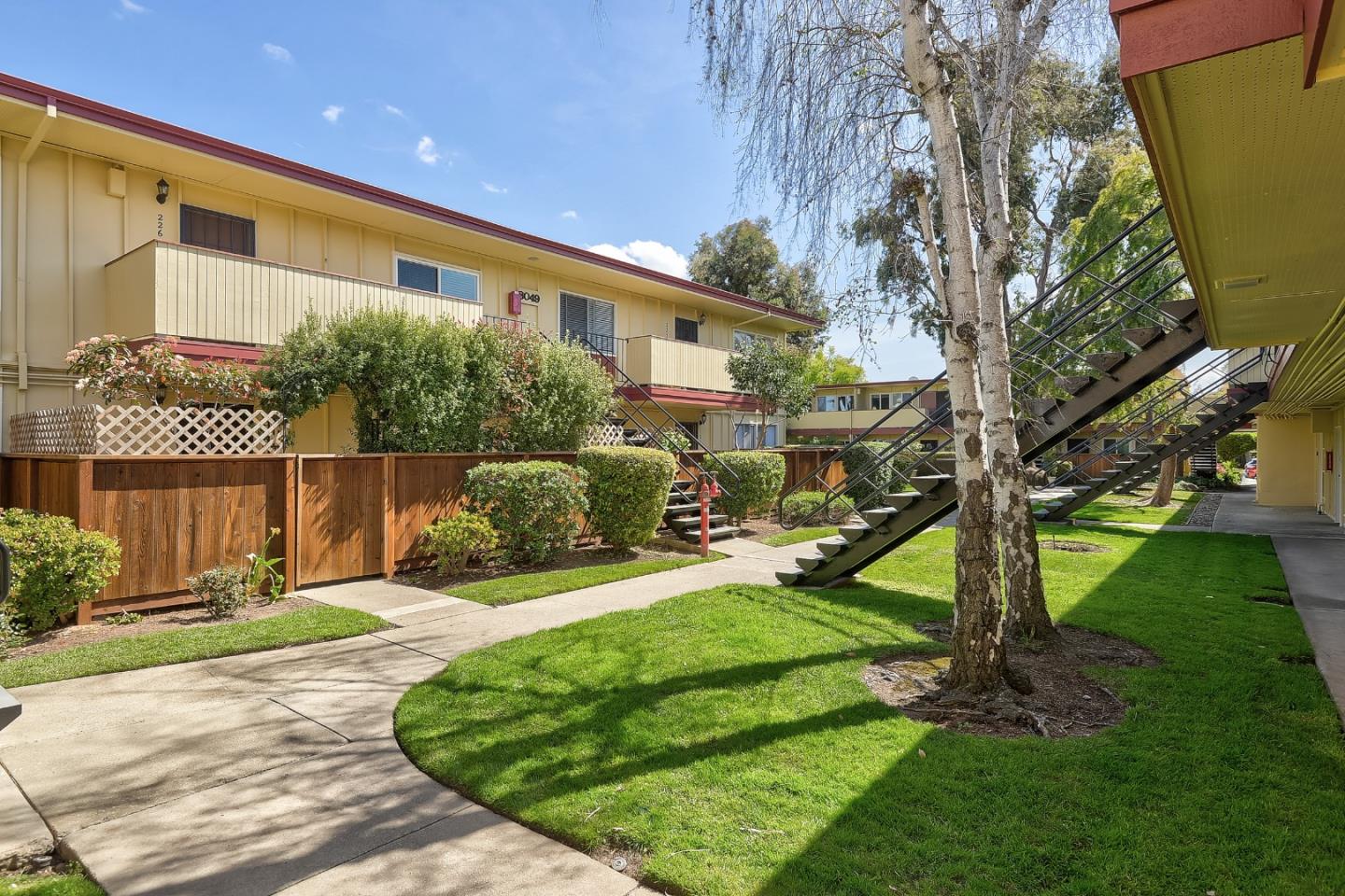 Neighborhood Neighborhood-83