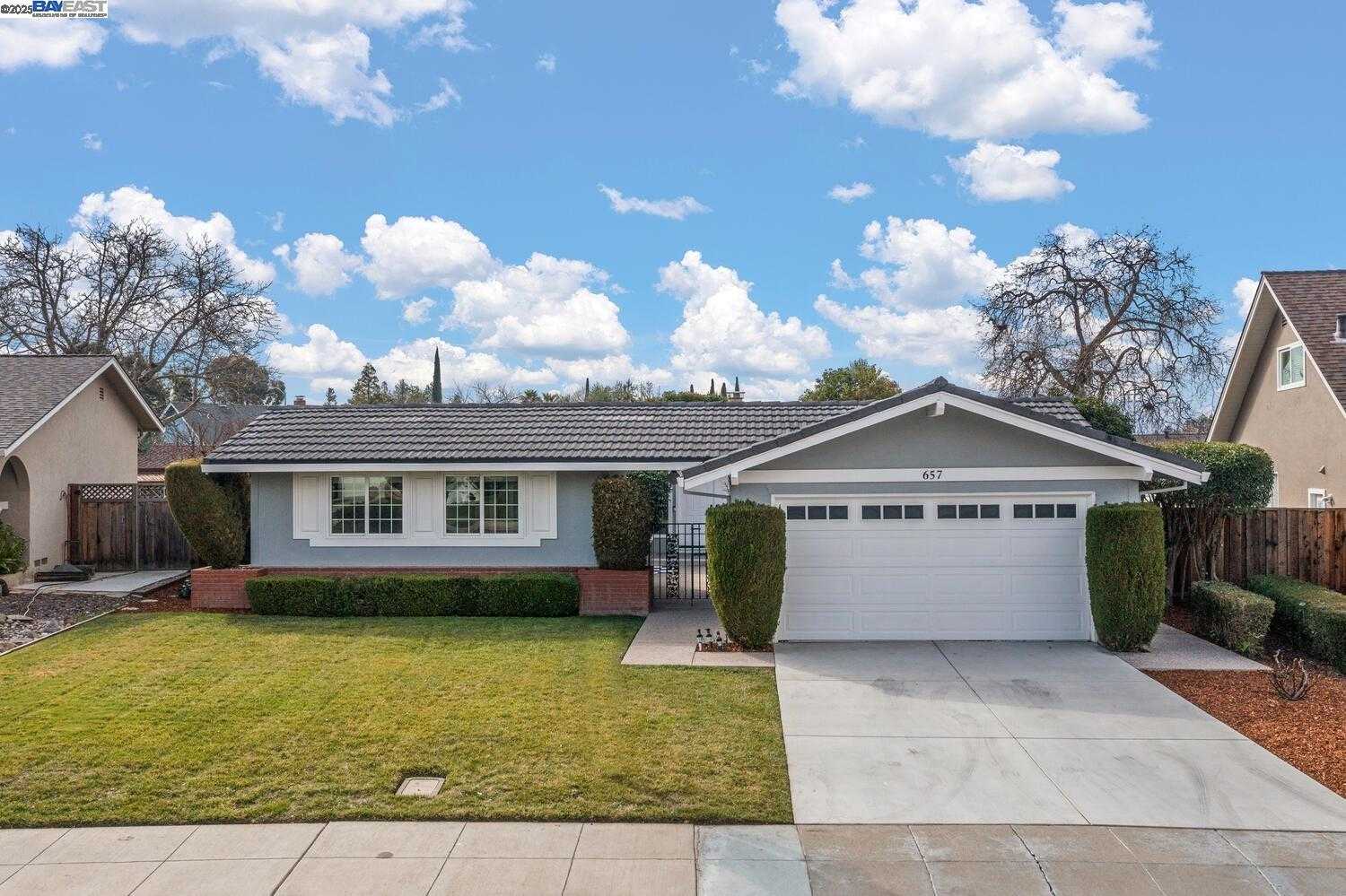 Neighborhood Neighborhood-35