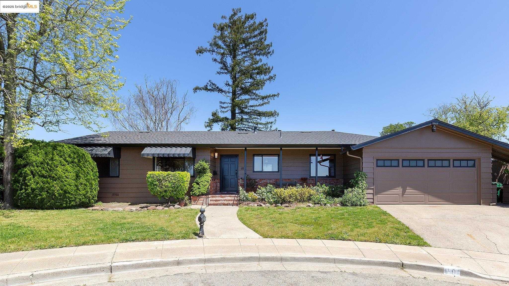 Neighborhood Neighborhood-3