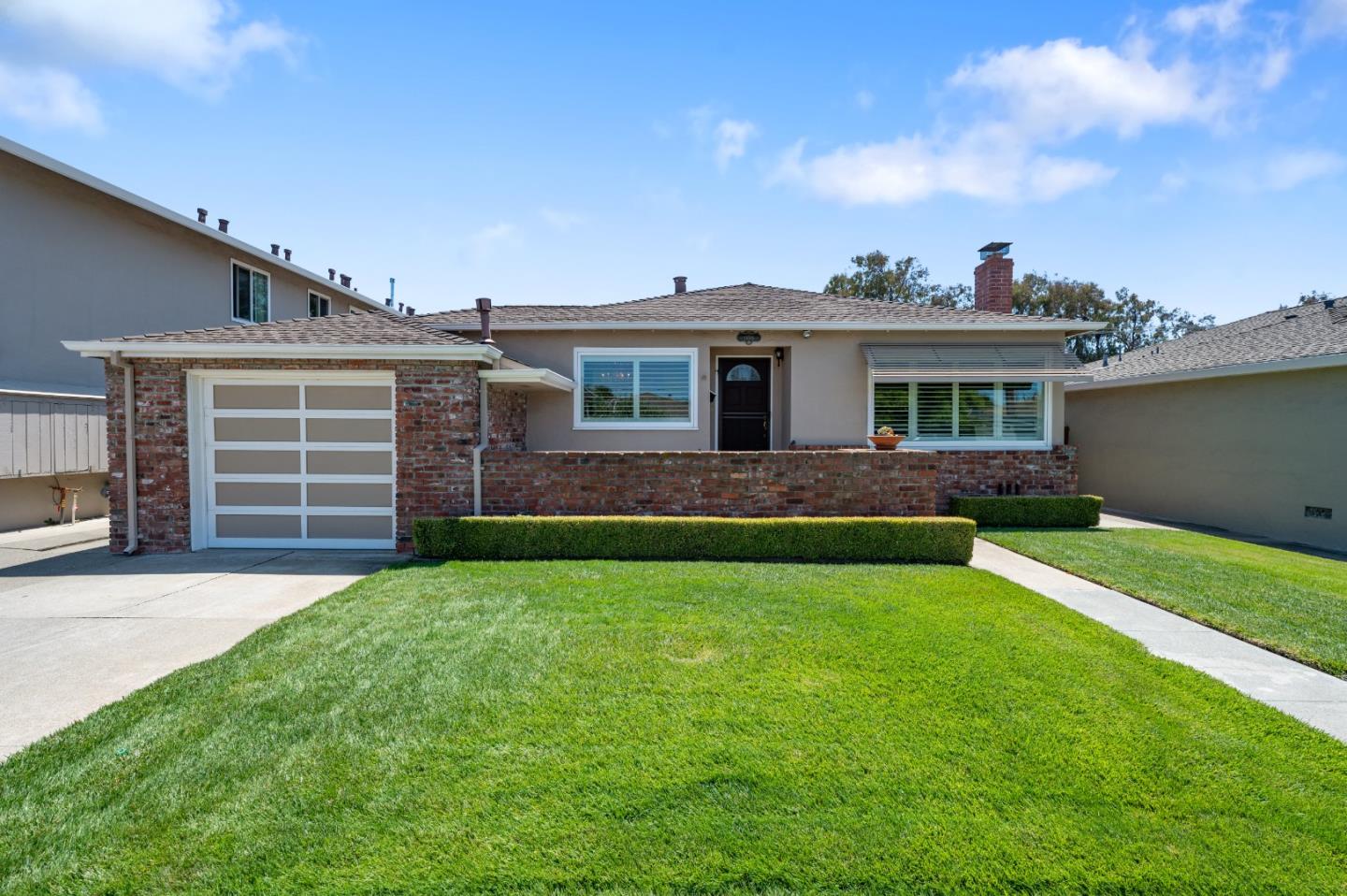 Neighborhood Neighborhood-27