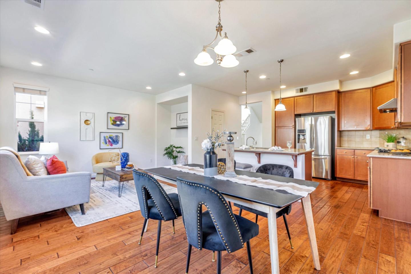 Neighborhood Neighborhood-54