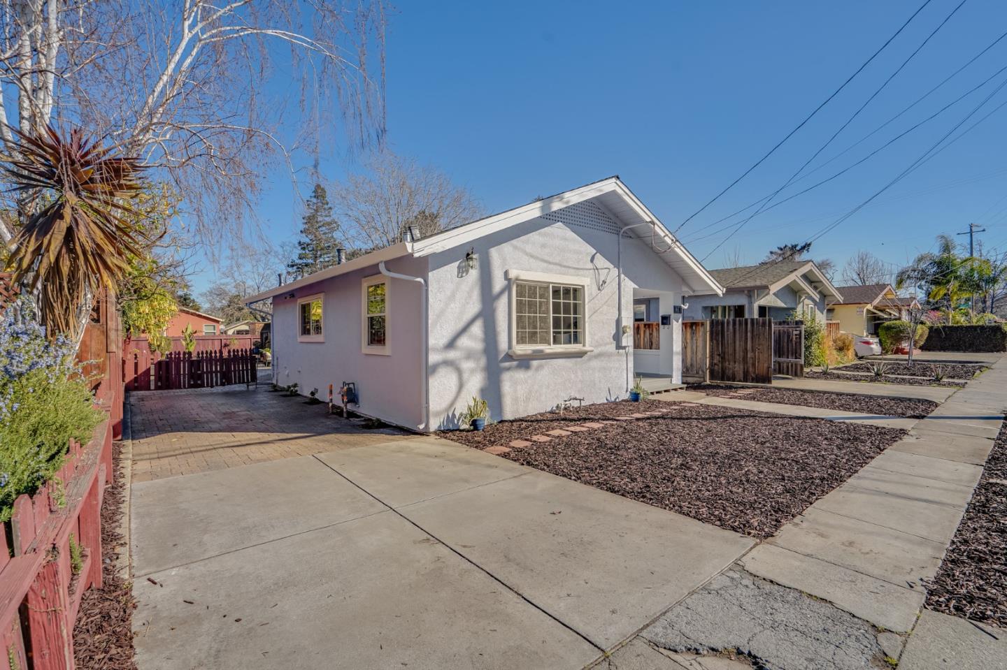 Neighborhood Neighborhood-55