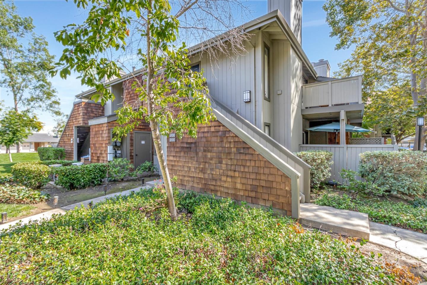 Neighborhood Neighborhood-96