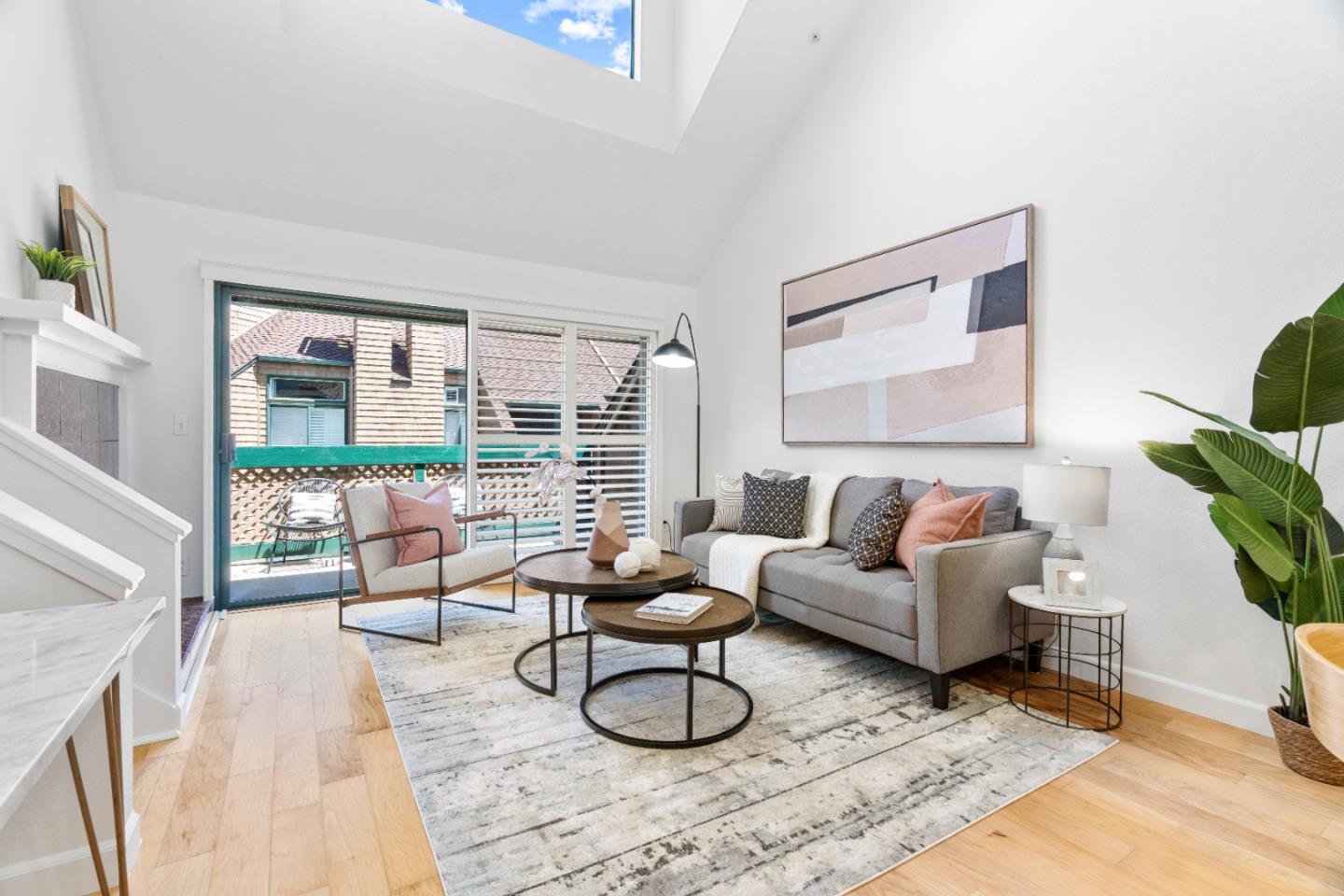 Neighborhood Neighborhood-116