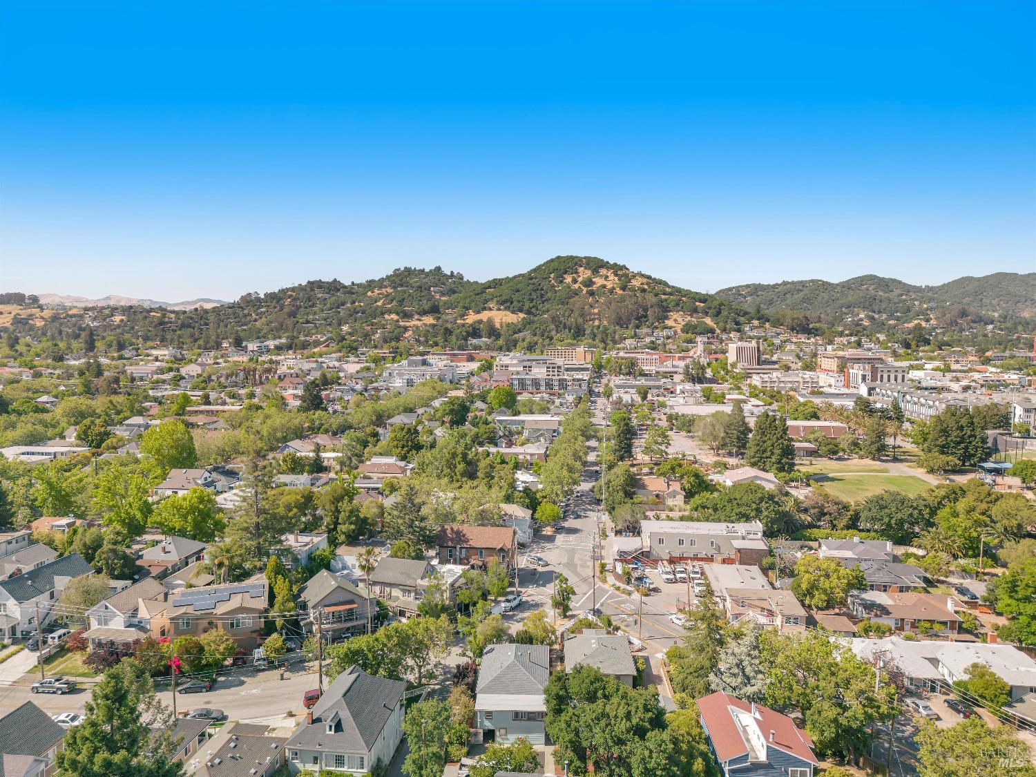 Neighborhood Neighborhood-5