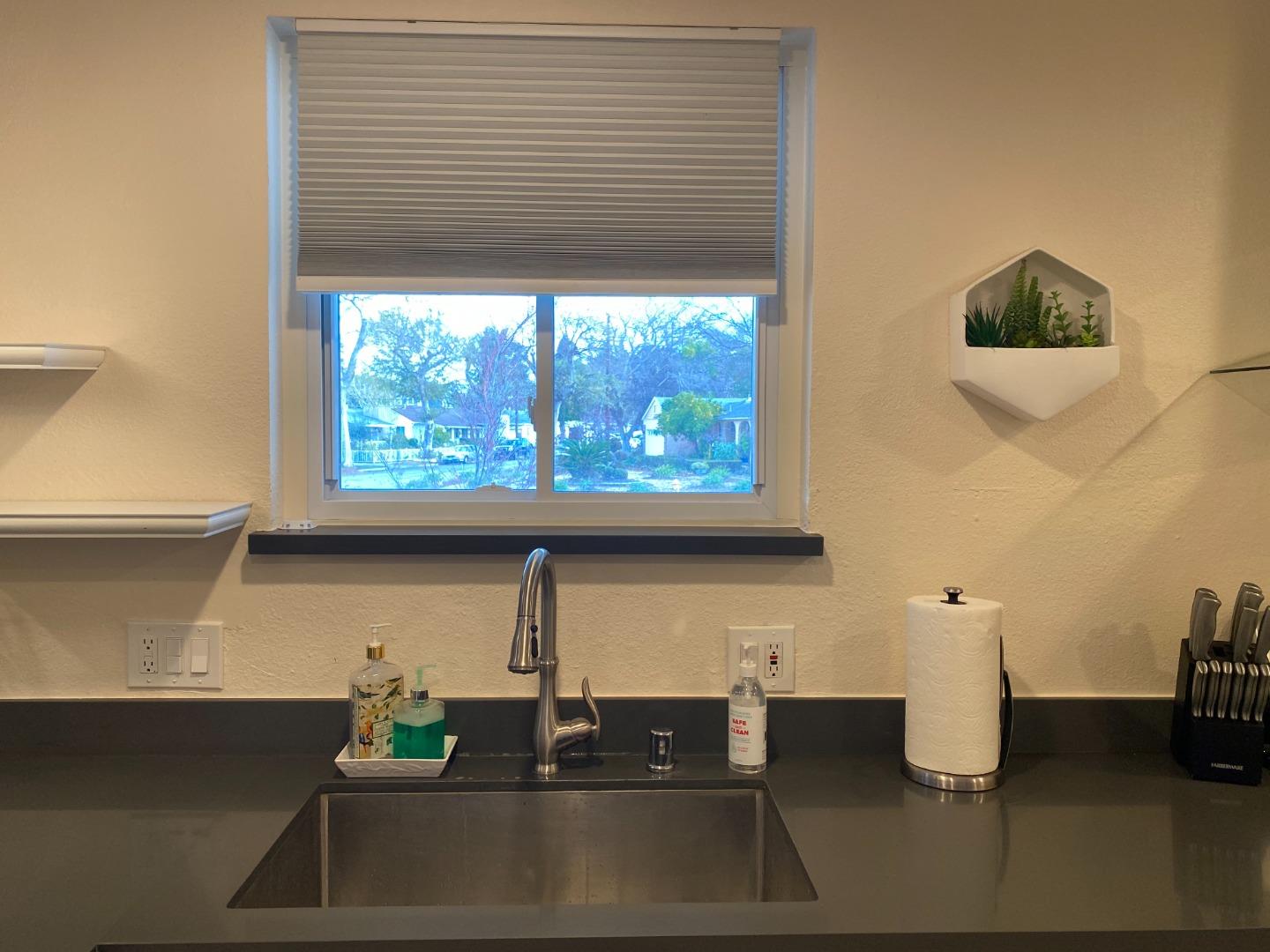 Neighborhood Neighborhood-14