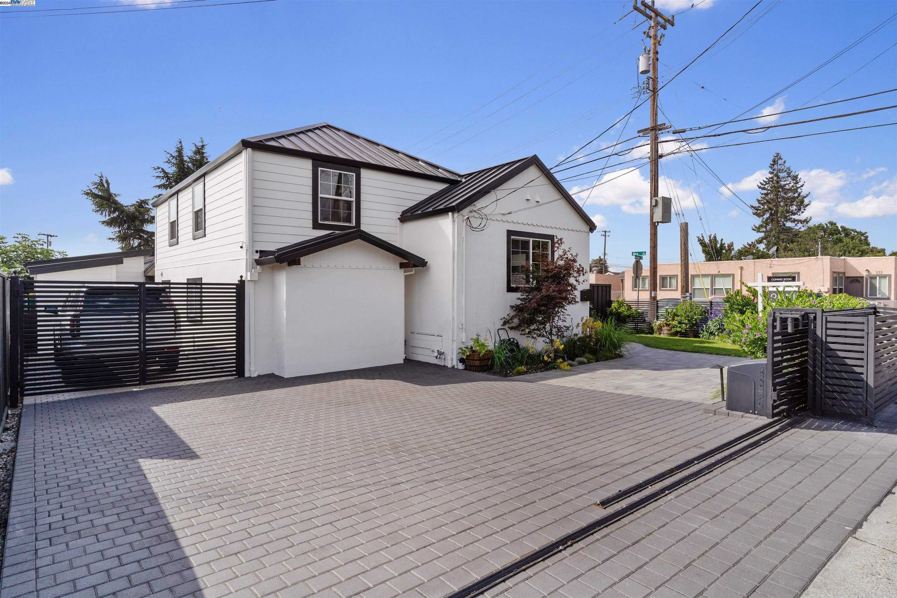 Neighborhood Neighborhood-9