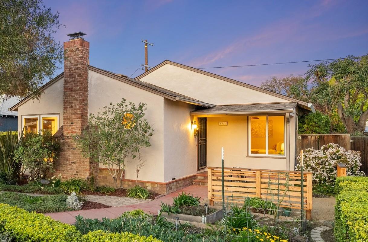 Neighborhood Neighborhood-29