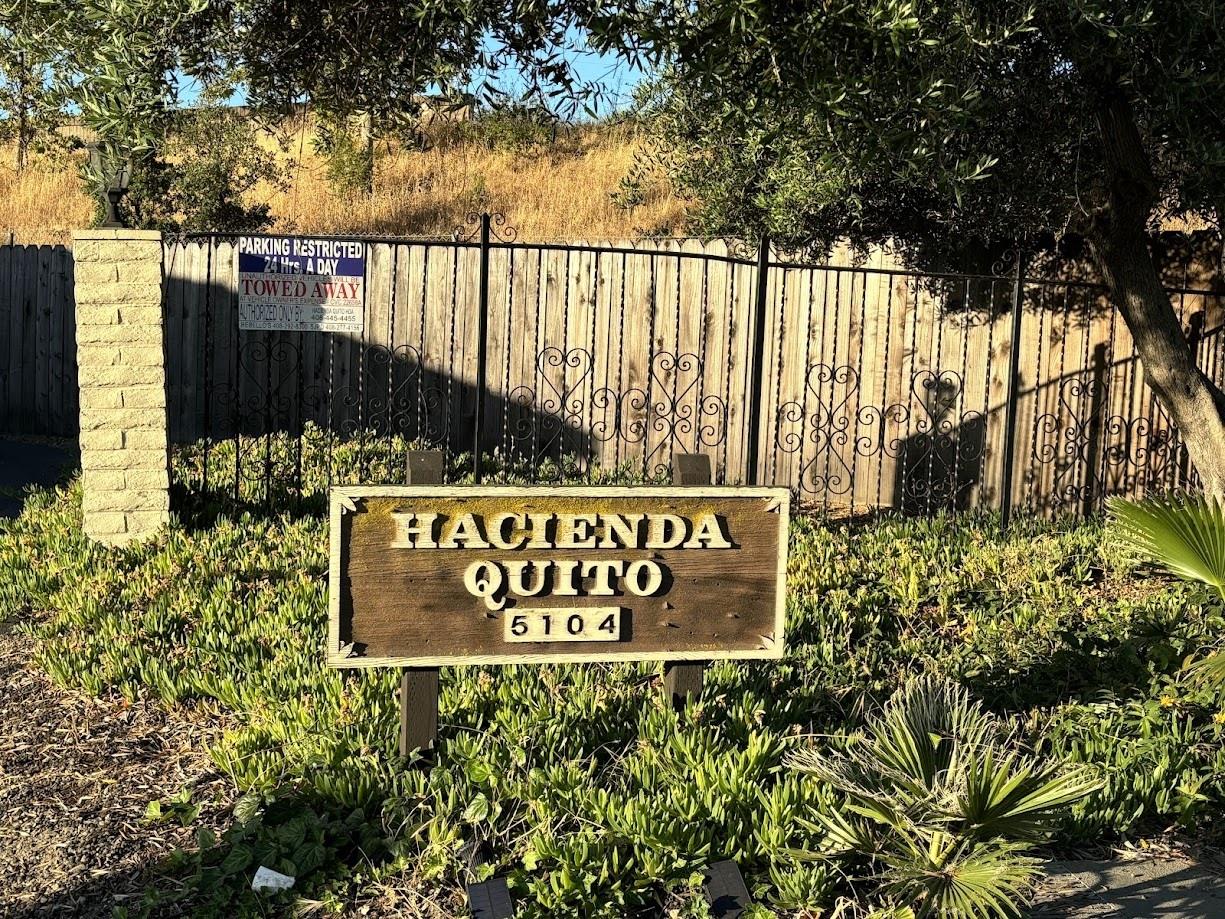 Neighborhood Neighborhood-5