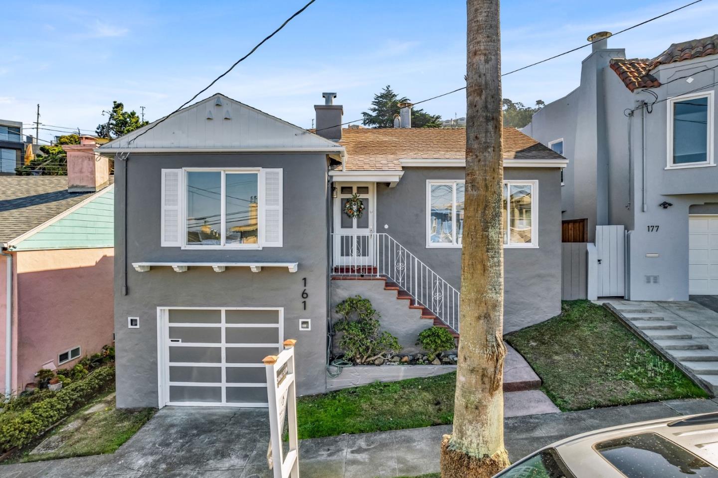 Neighborhood Neighborhood-33