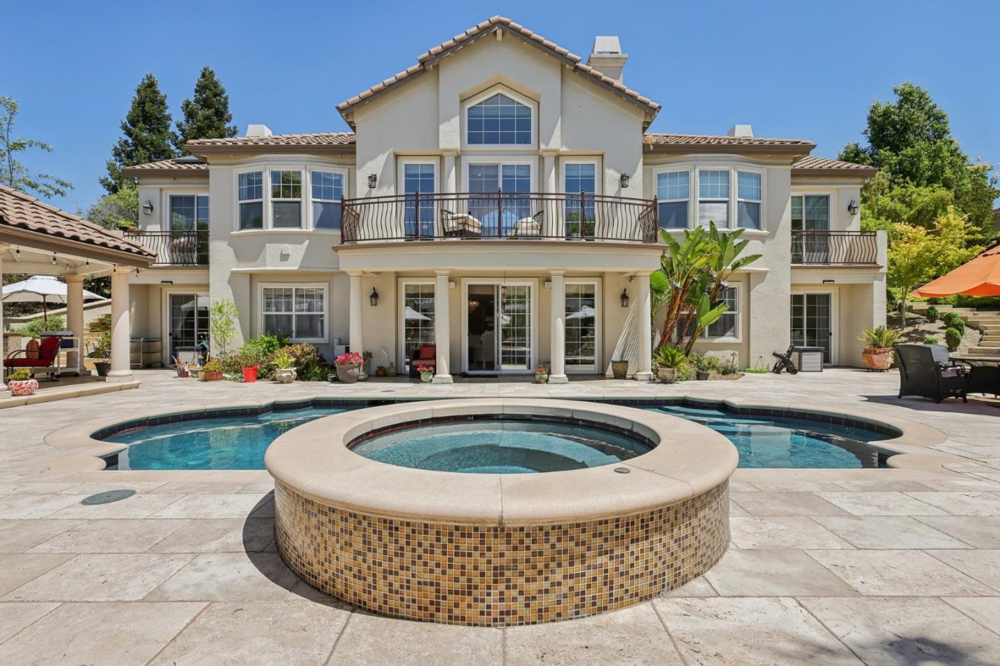 Neighborhood Neighborhood-19