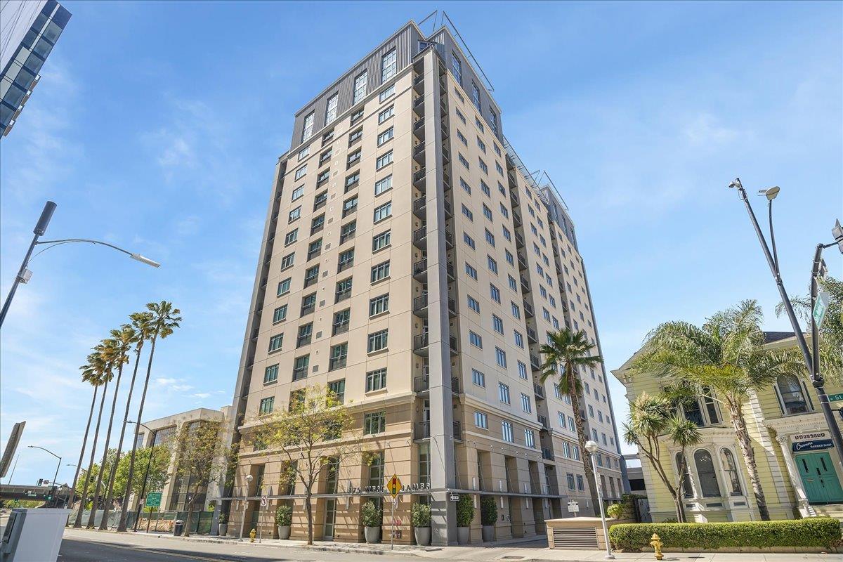 Neighborhood Neighborhood-70