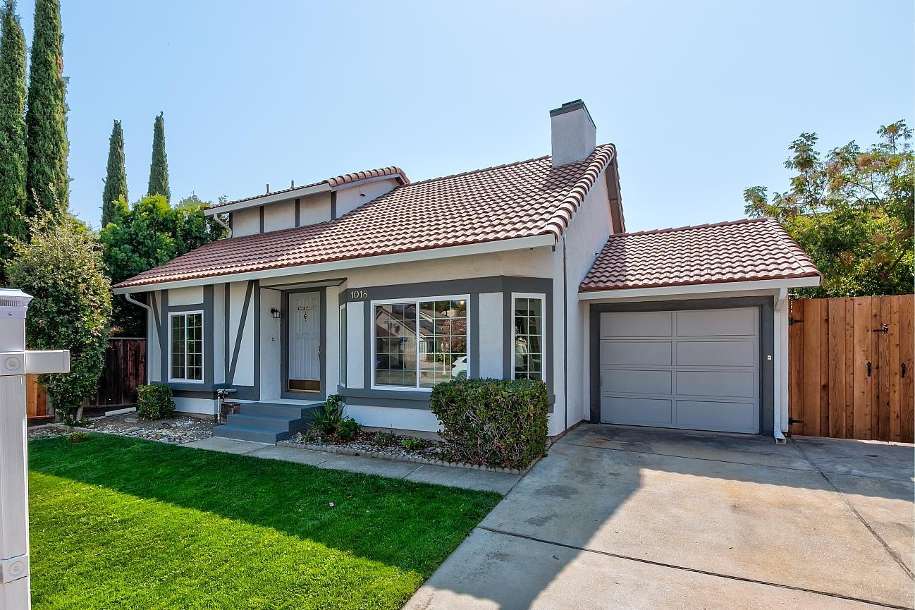 Neighborhood Neighborhood-22