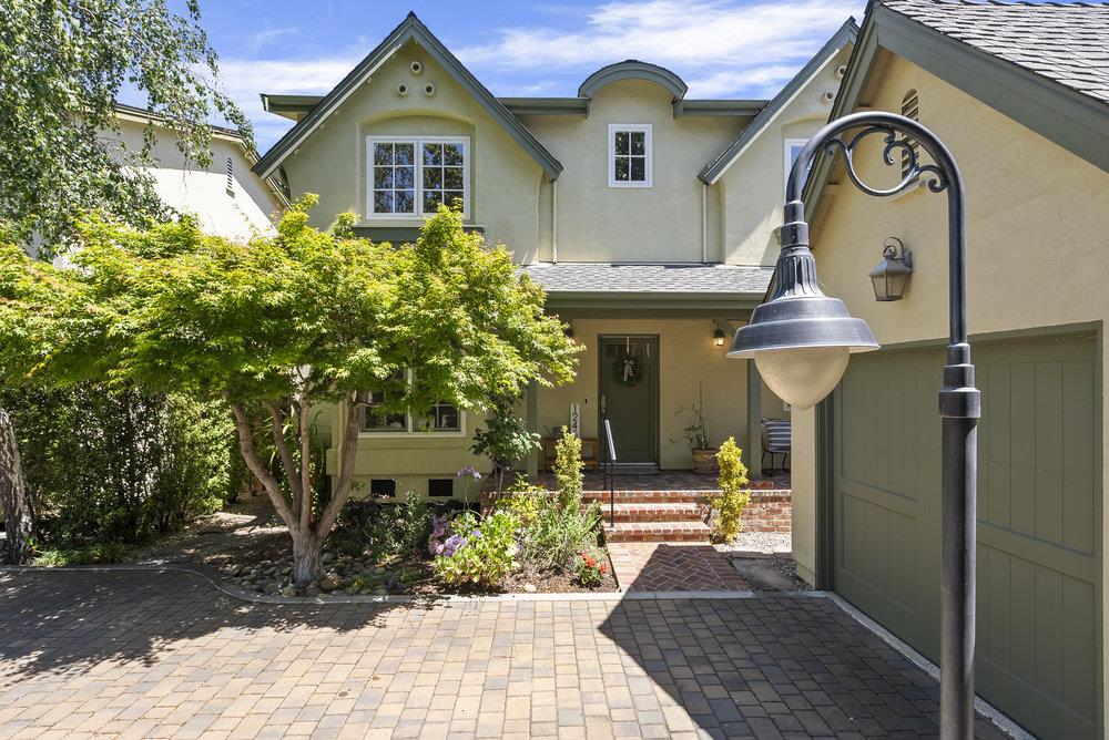 Neighborhood Neighborhood-2