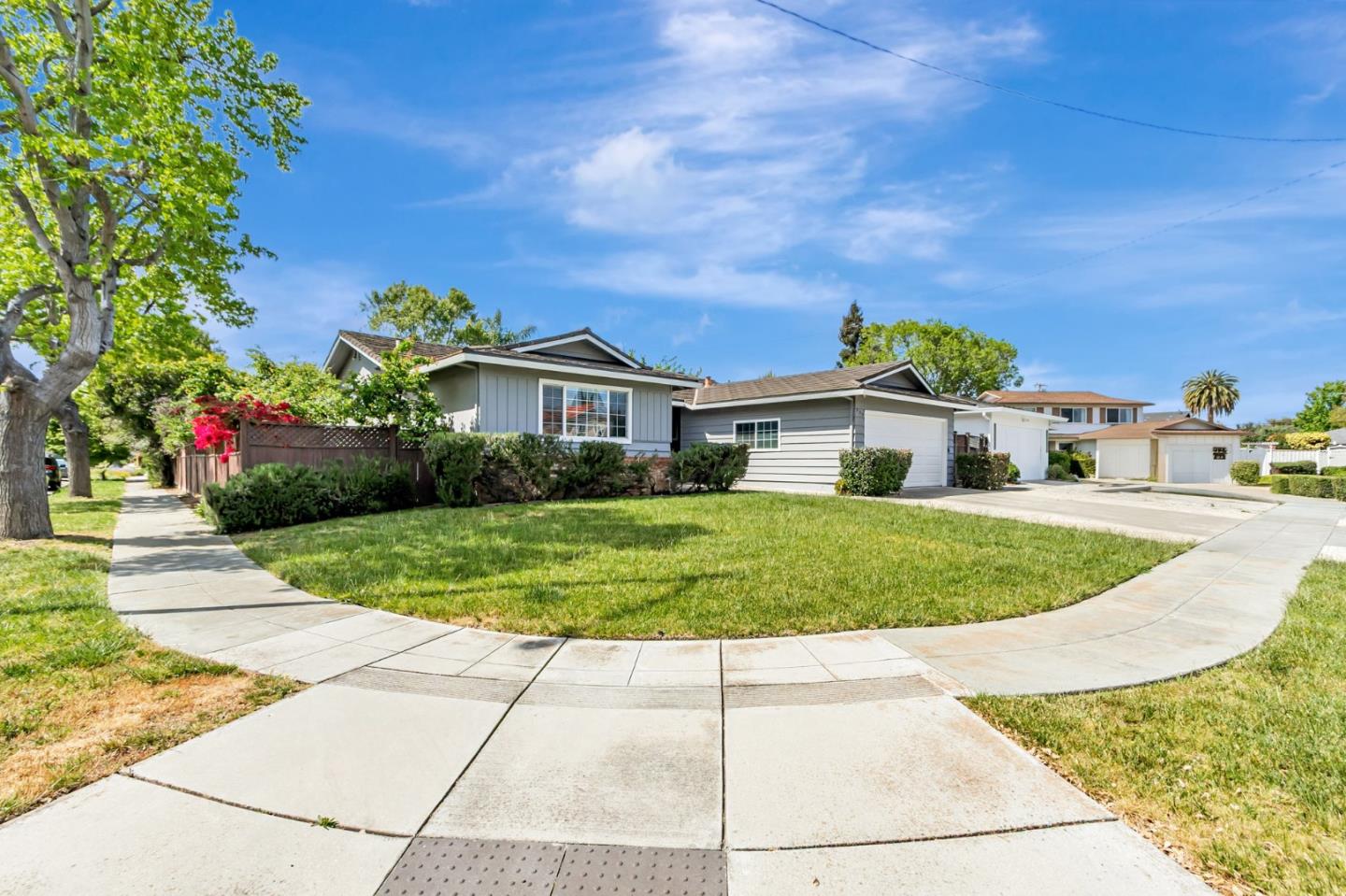 Neighborhood Neighborhood-5