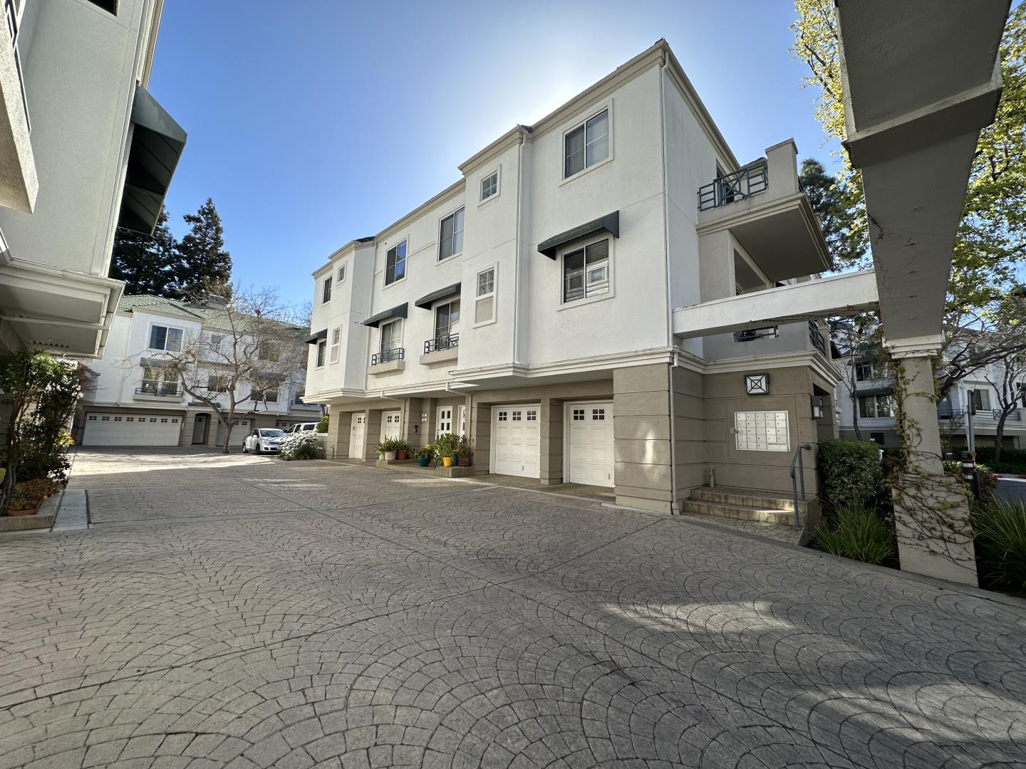 Neighborhood Neighborhood-72