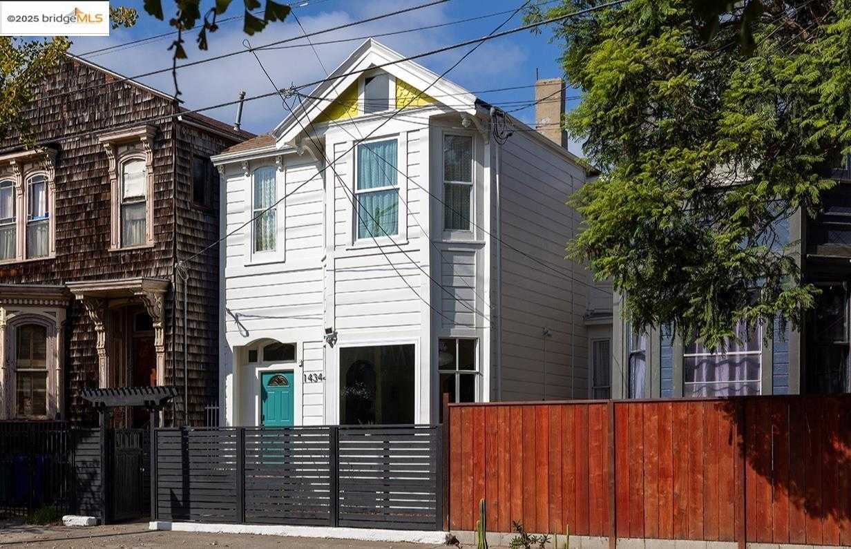 Neighborhood-19