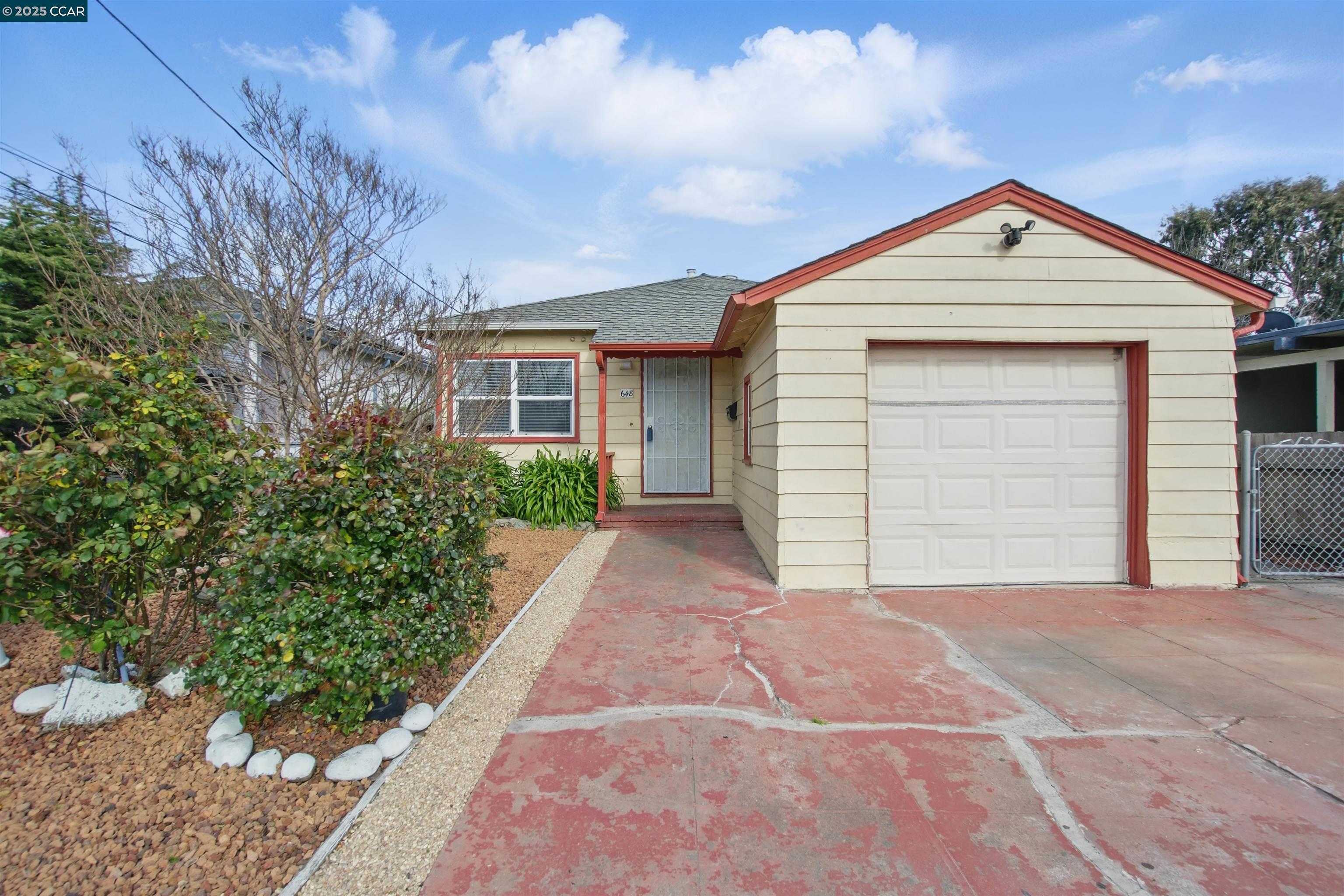 Neighborhood Neighborhood-10