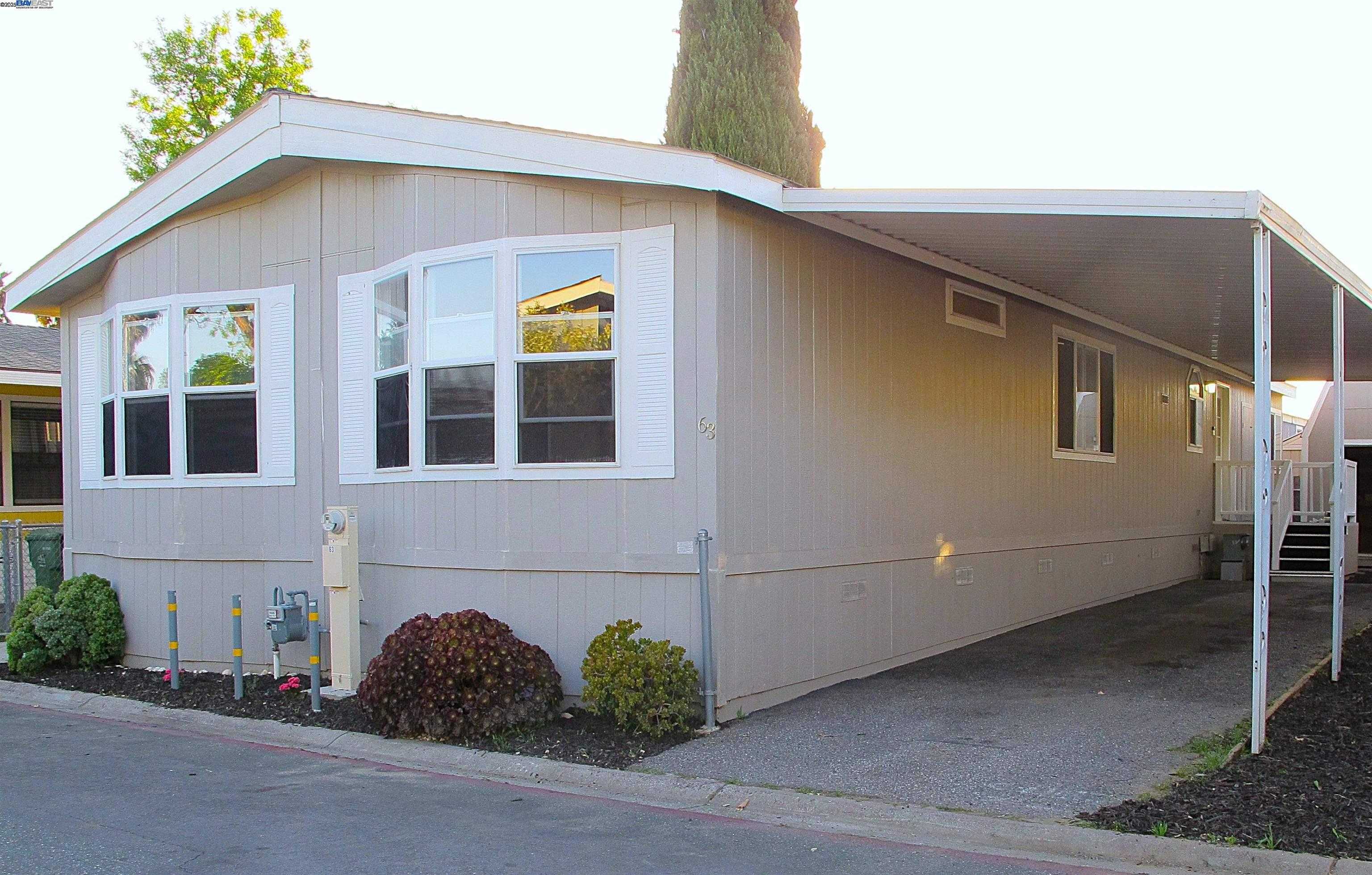 Neighborhood Neighborhood-14