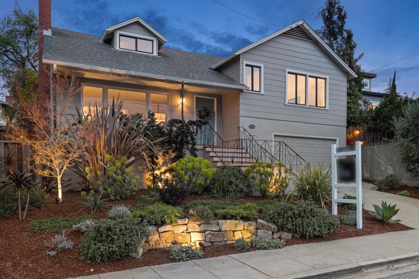 Neighborhood Neighborhood-32