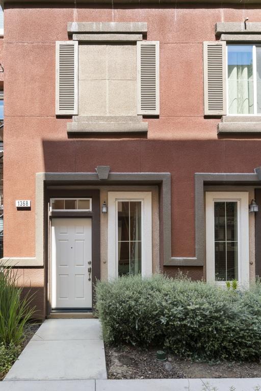 Neighborhood Neighborhood-67