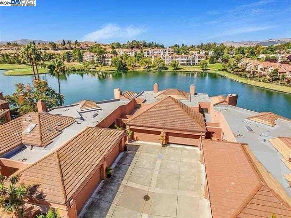 Neighborhood Neighborhood-6