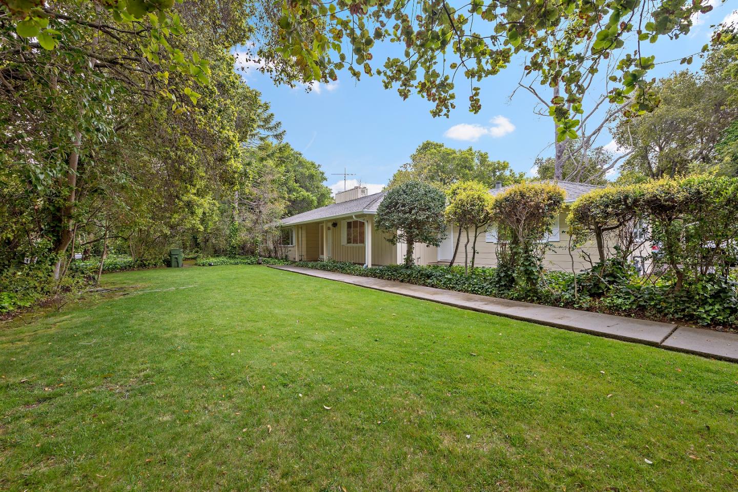 Neighborhood Neighborhood-9