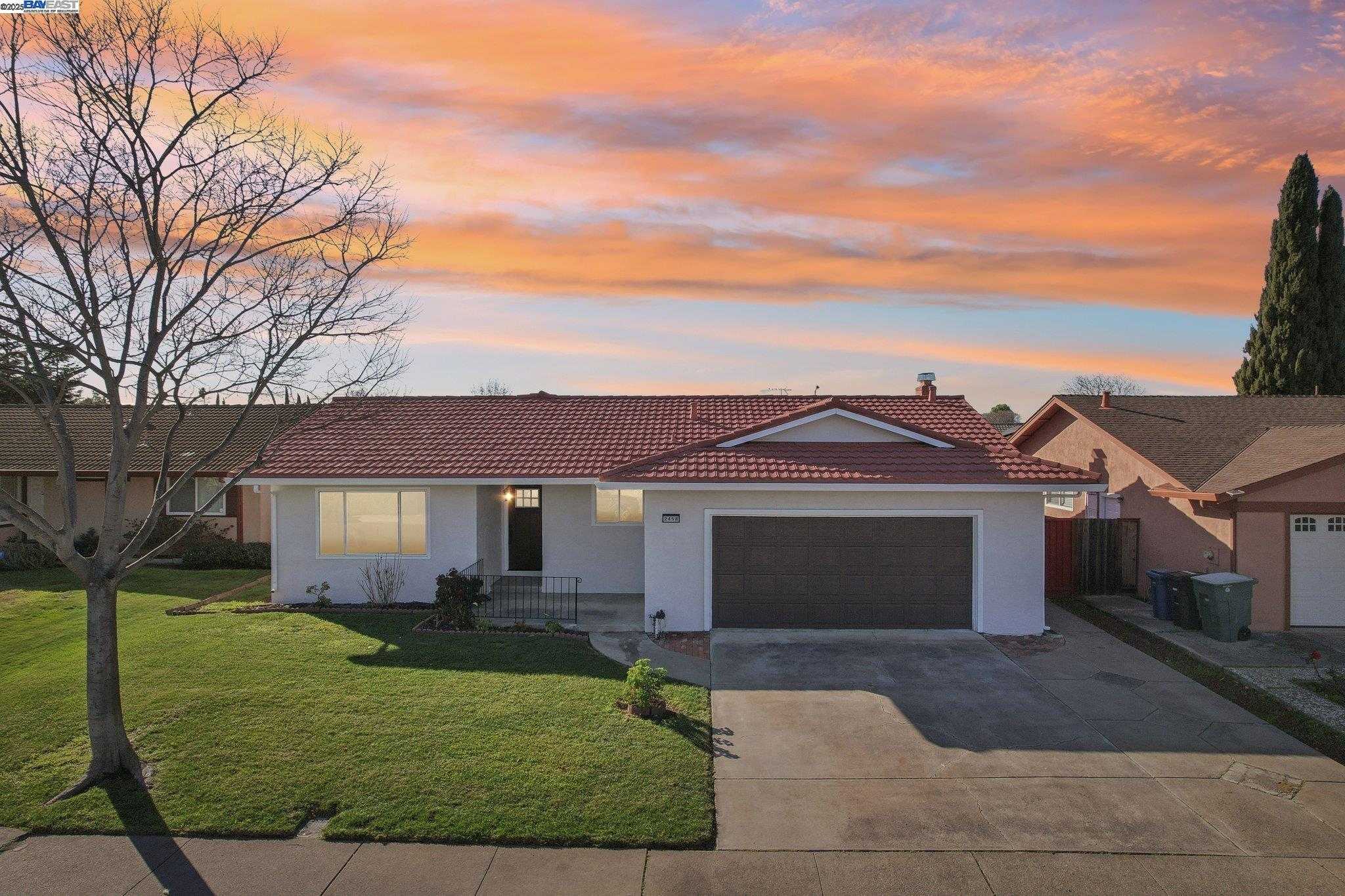 Neighborhood Neighborhood-8