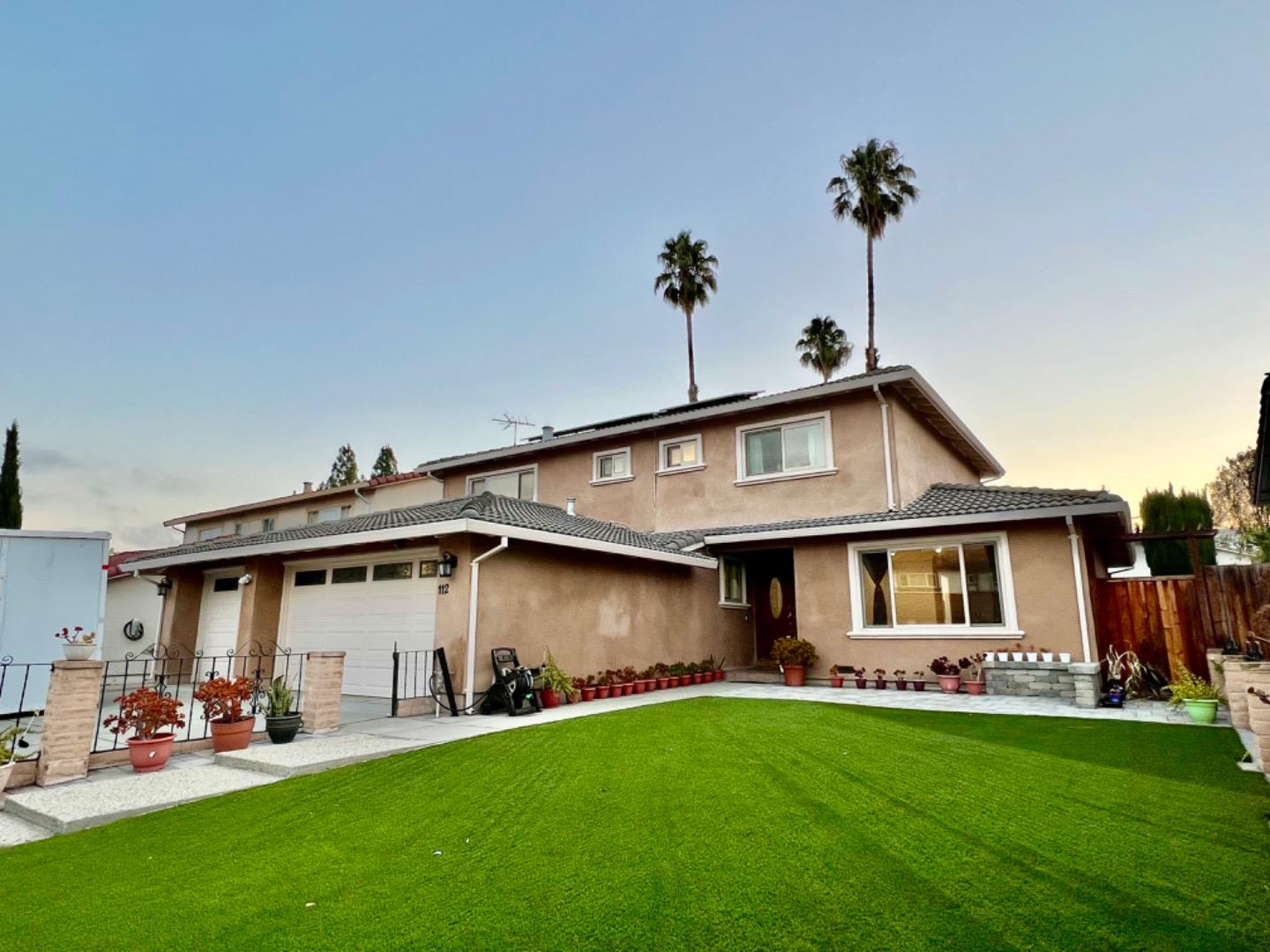 Neighborhood Neighborhood-4