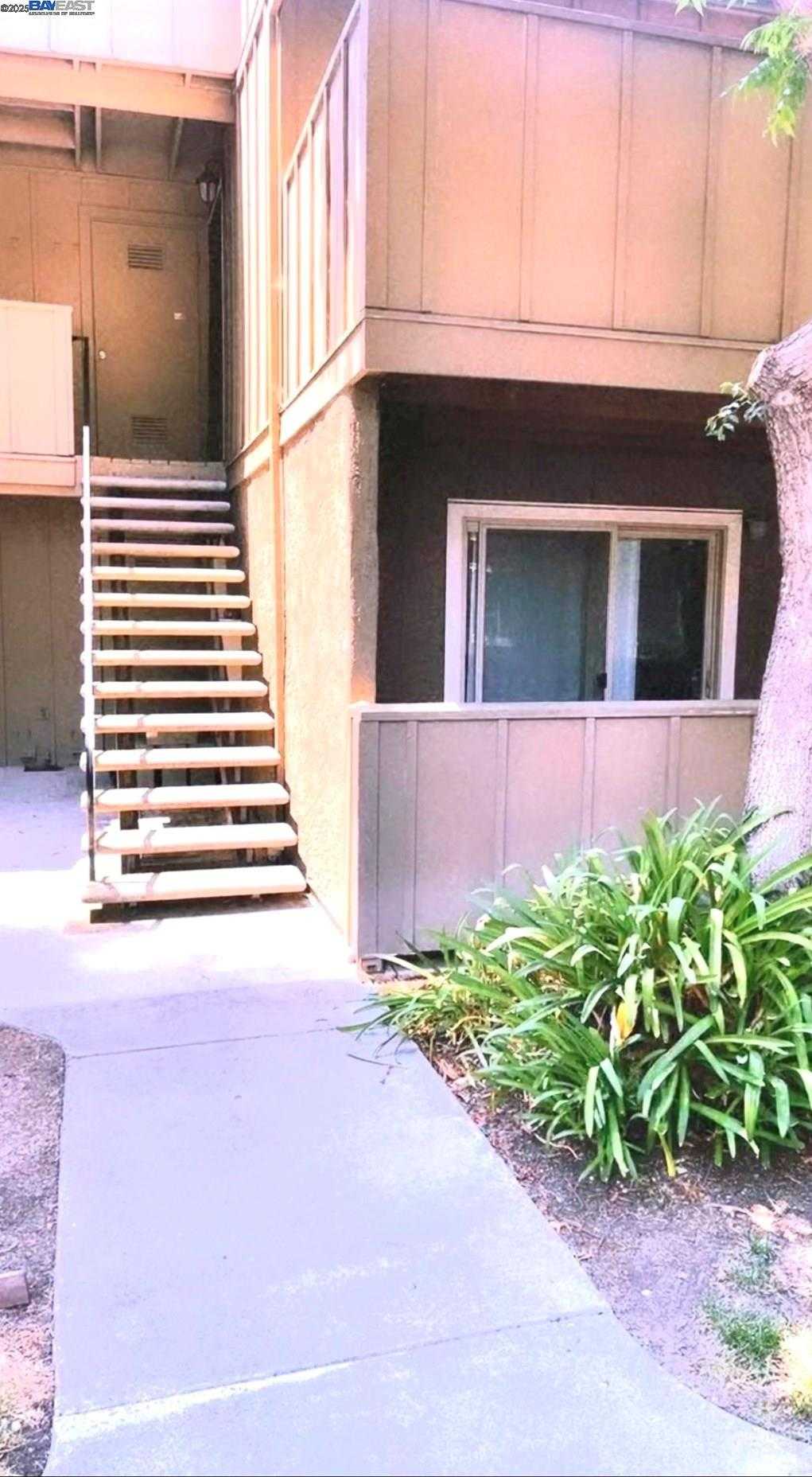 Neighborhood-27