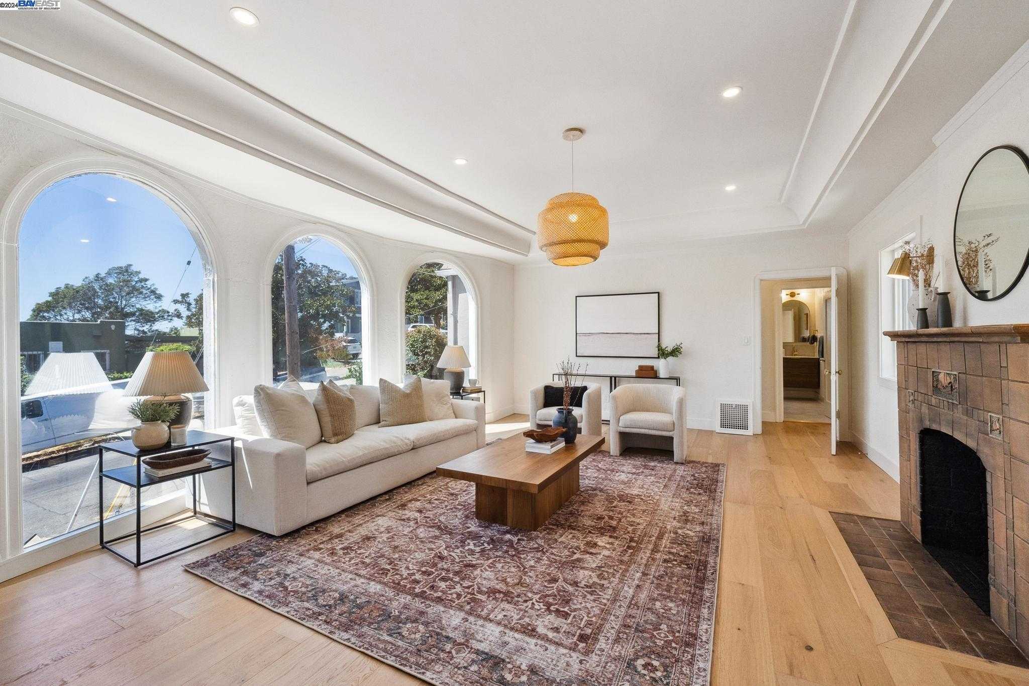 Neighborhood Neighborhood-9