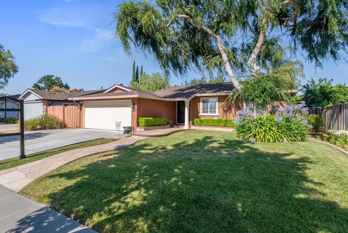 Neighborhood Neighborhood-6