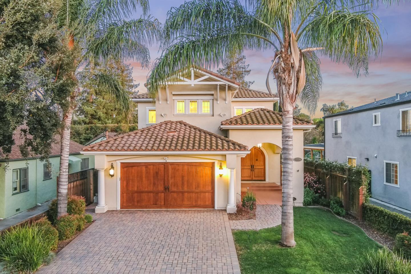 Neighborhood Neighborhood-13