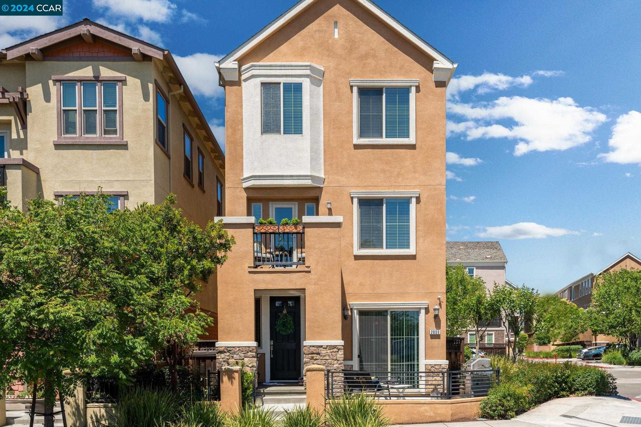 Neighborhood Neighborhood-9