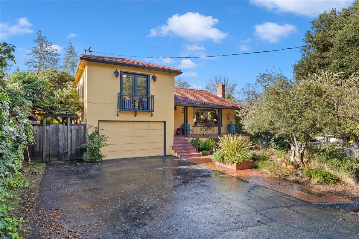 Neighborhood Neighborhood-26