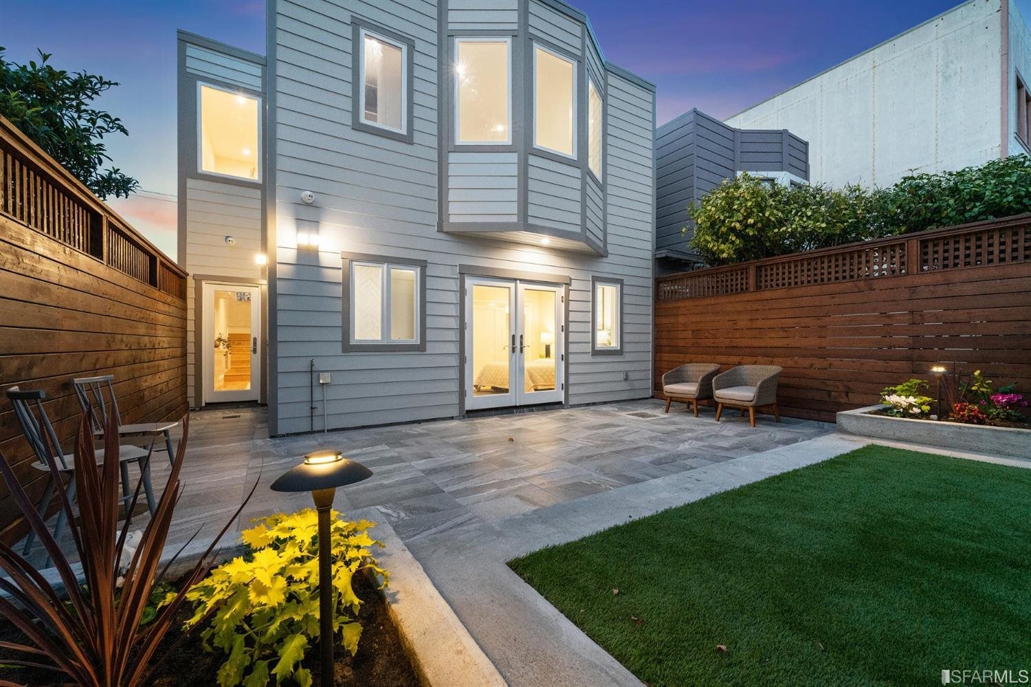 Neighborhood Neighborhood-315