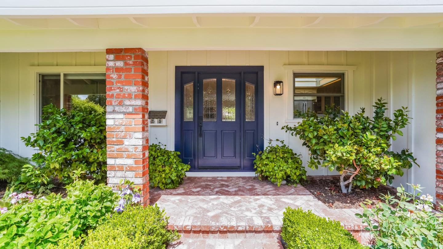 Neighborhood Neighborhood-29