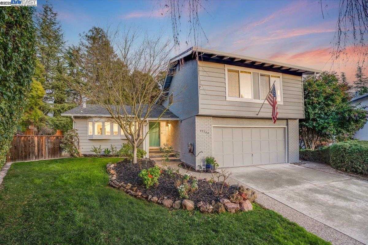 Neighborhood Neighborhood-6