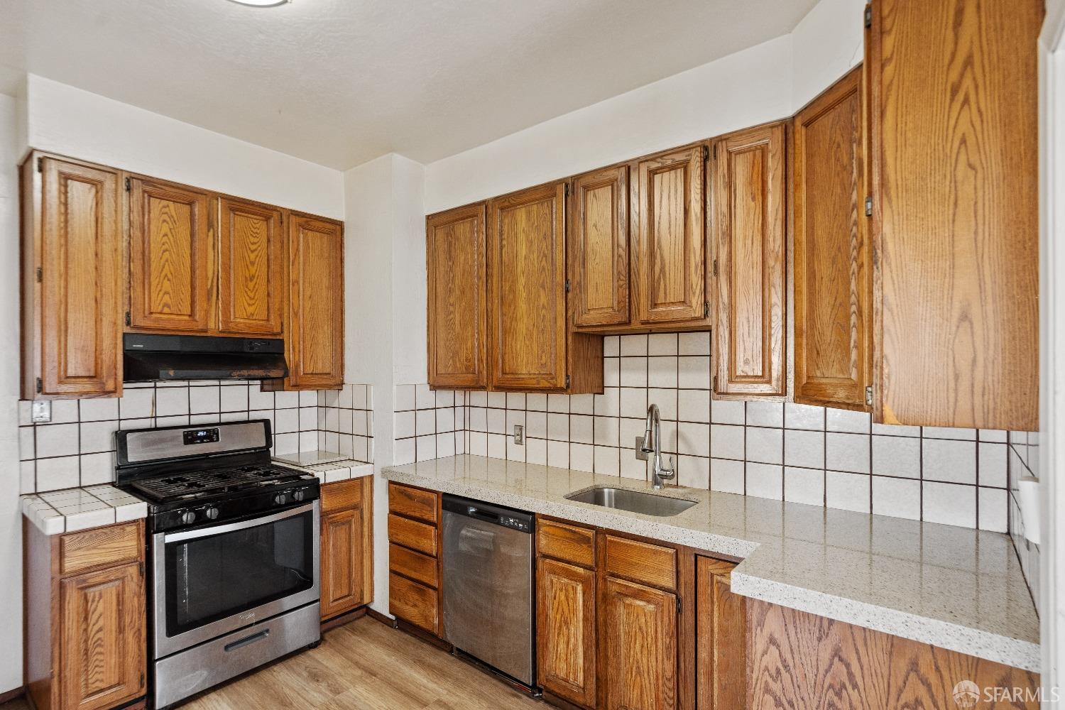 Neighborhood Neighborhood-27