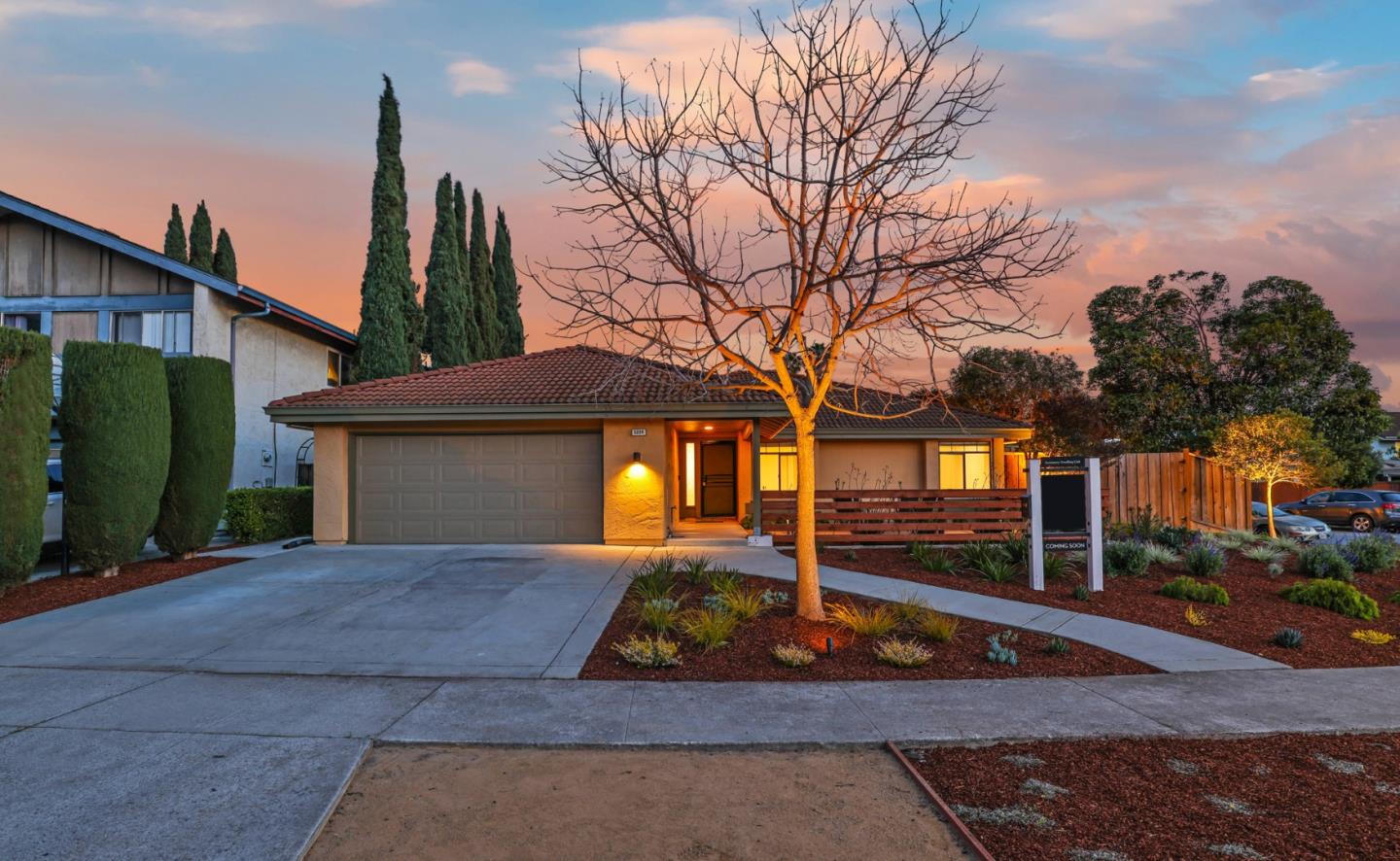 Neighborhood Neighborhood-4