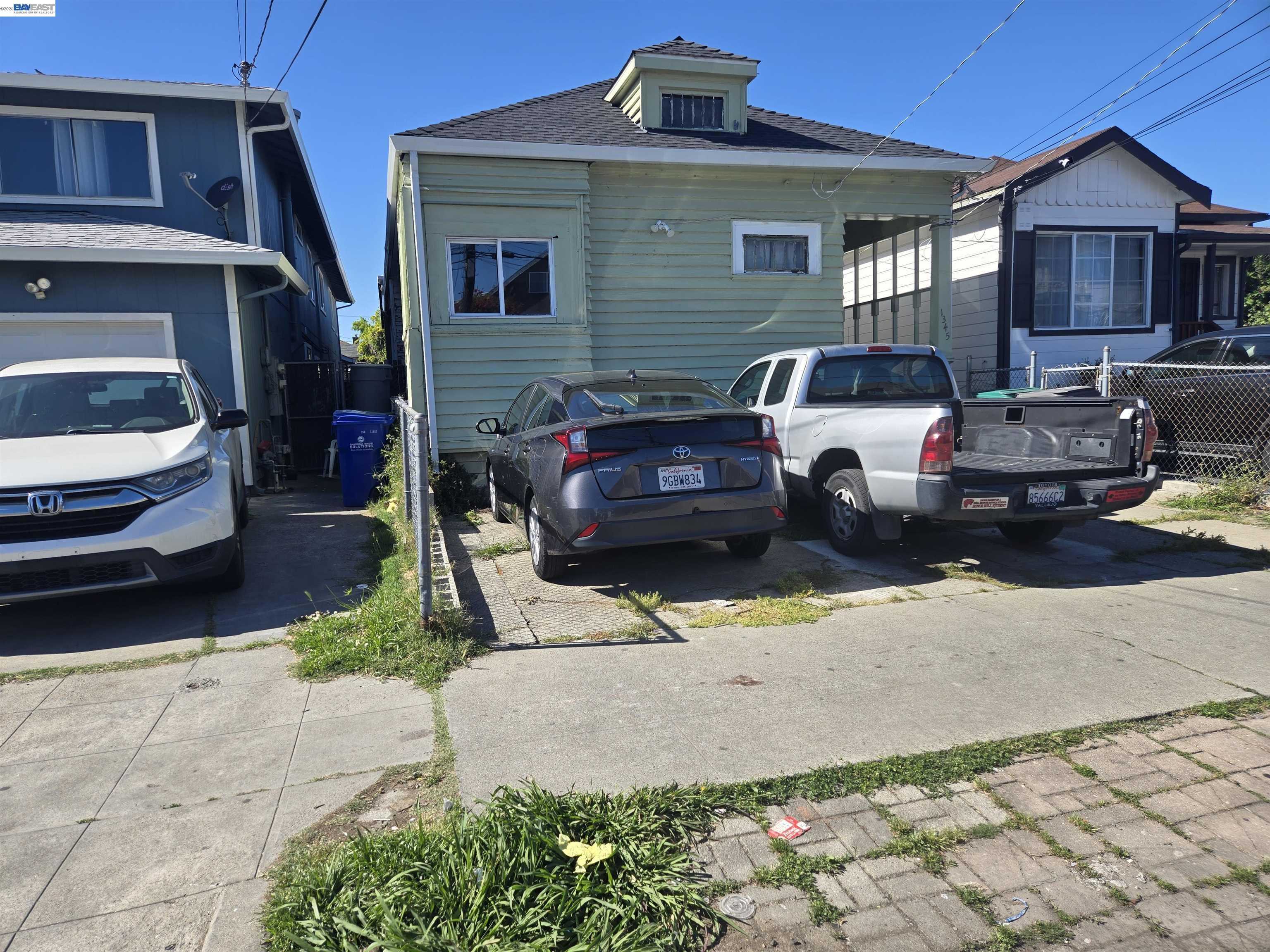 Neighborhood-3
