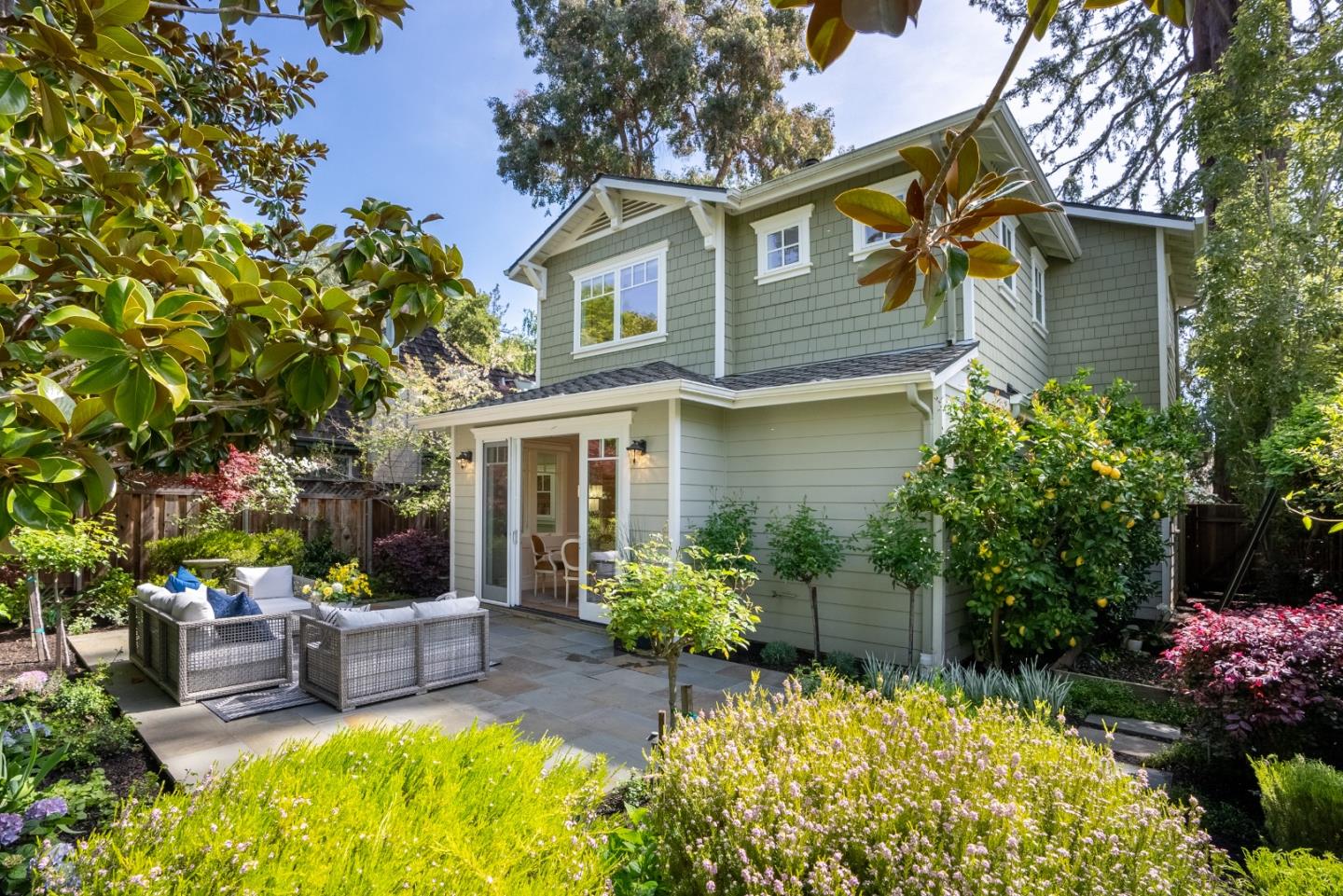 Neighborhood Neighborhood-45