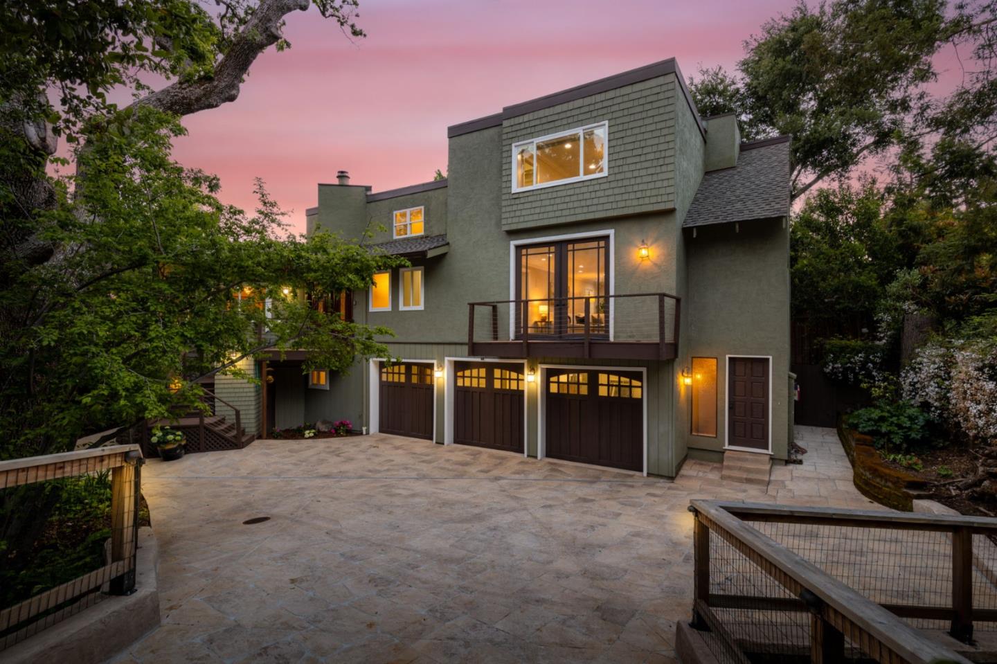 Neighborhood Neighborhood-30