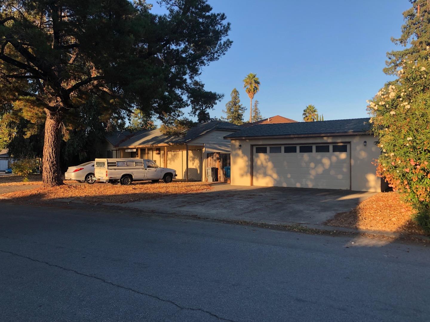 Neighborhood Neighborhood-51