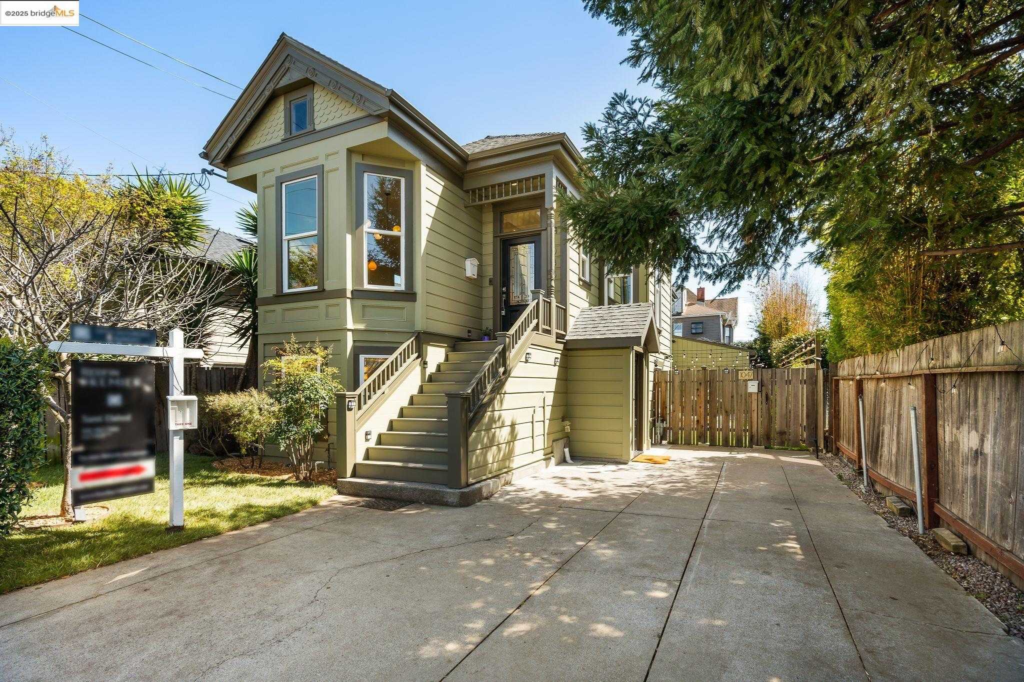 Neighborhood Neighborhood-5