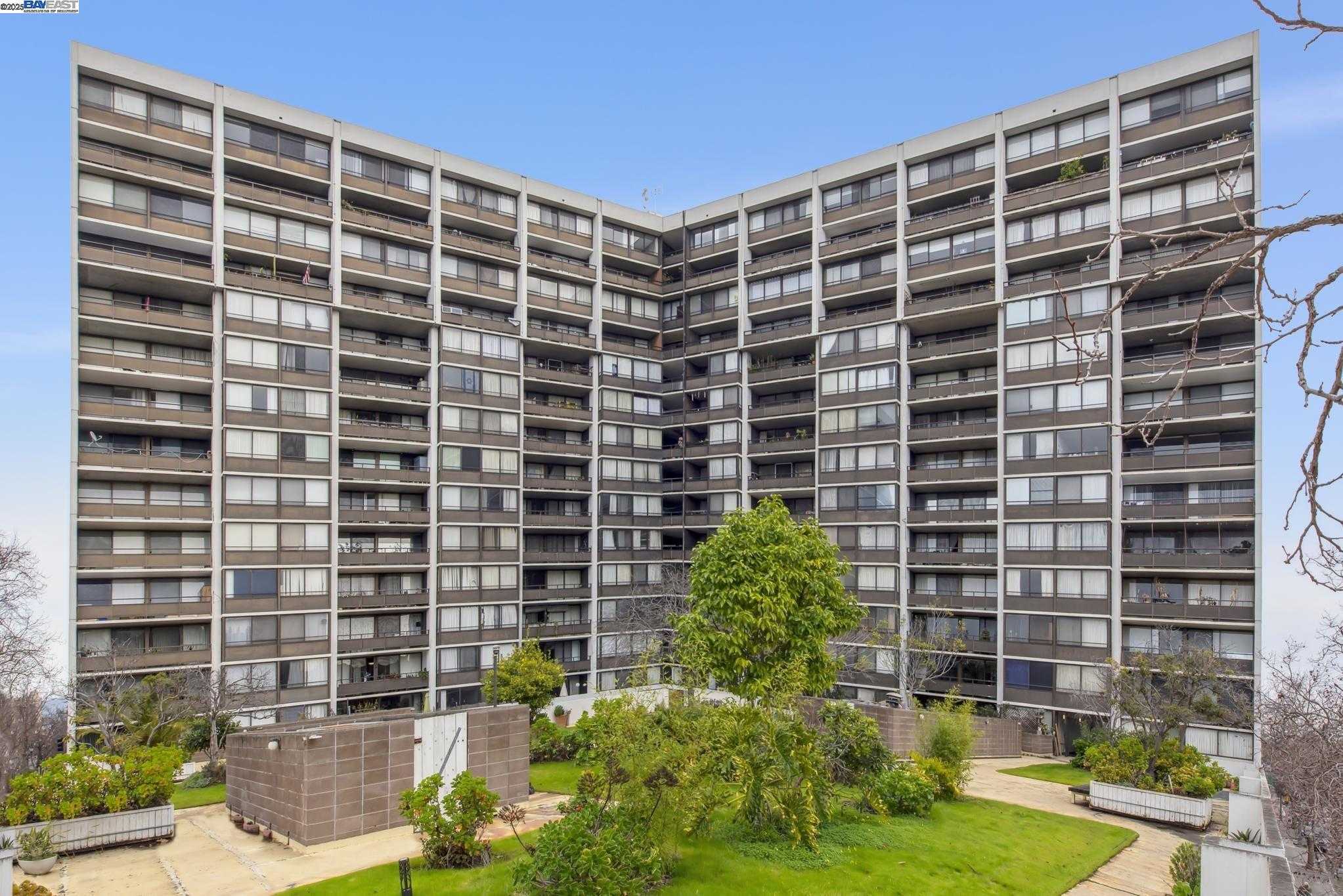 Neighborhood Neighborhood-8