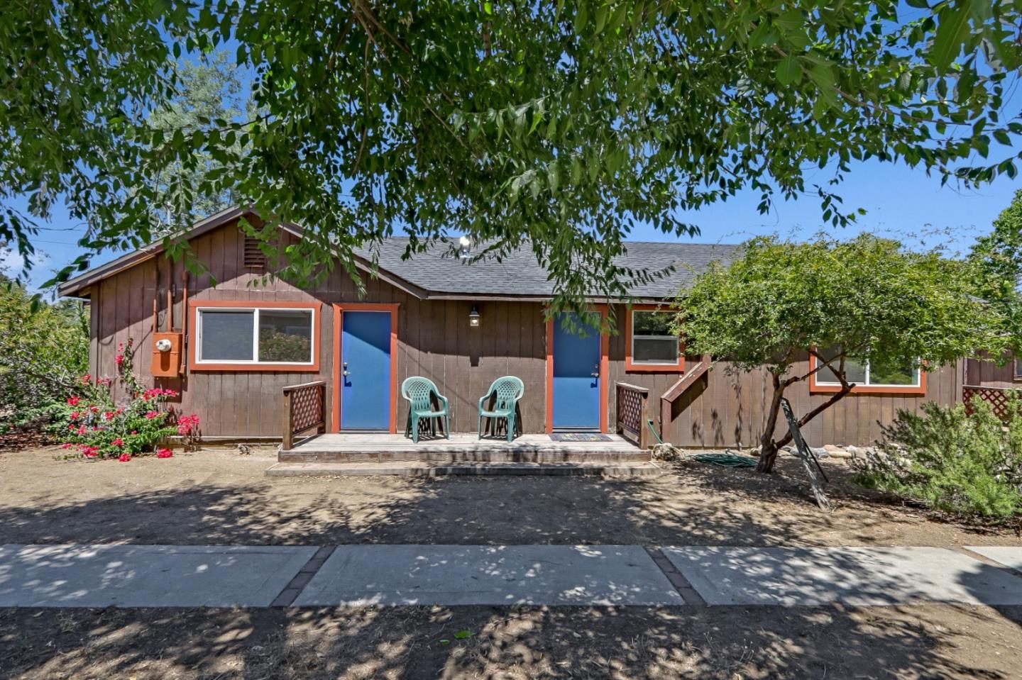 Neighborhood Neighborhood-67