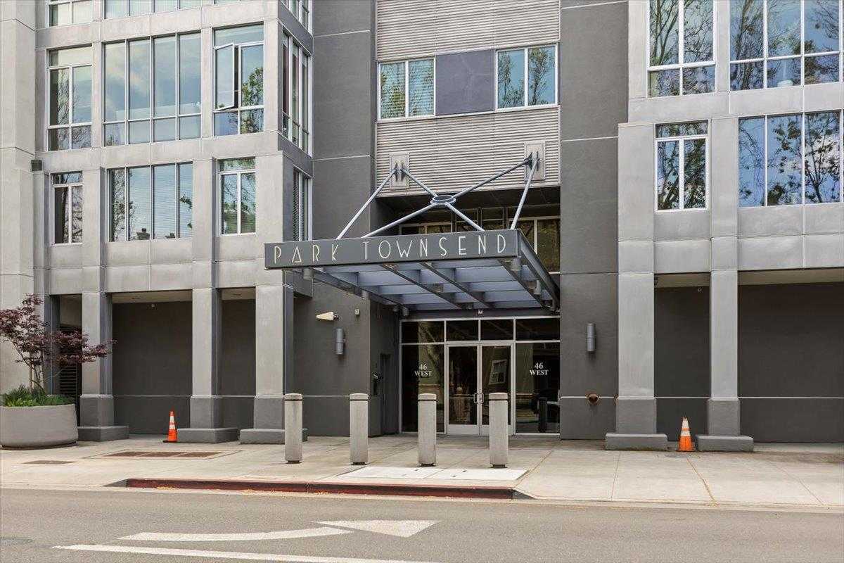 Neighborhood Neighborhood-32