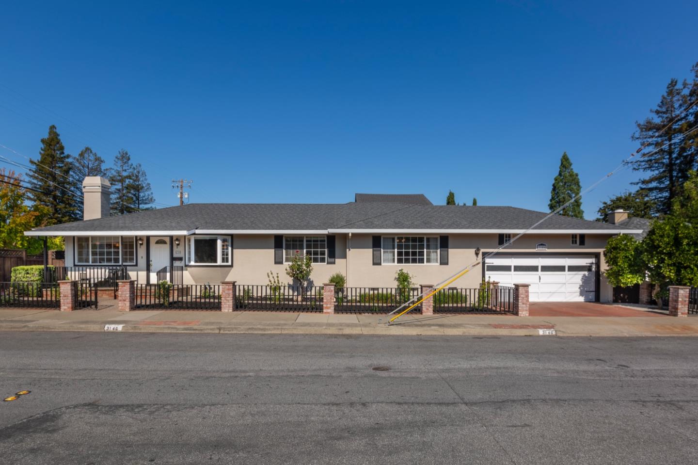 Neighborhood Neighborhood-17